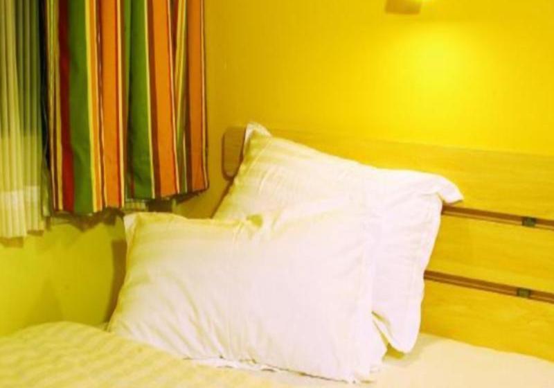 Hotel 7days Inn Hohhot Railway Station