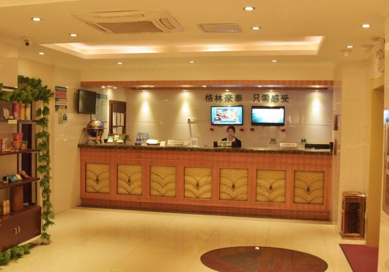 Отель Greentree Inn Zhenjiang Babaiban Express