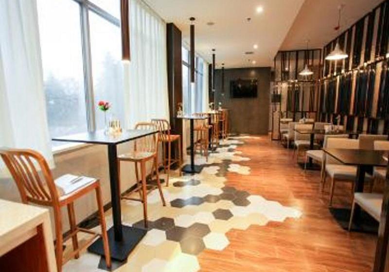 Hotel Jinjiang Inn Style Shiyan Checheng West Road Branch