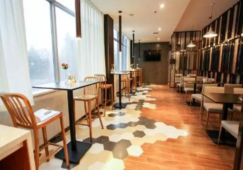 ホテル Jinjiang Inn Style Shiyan Checheng West Road Branch