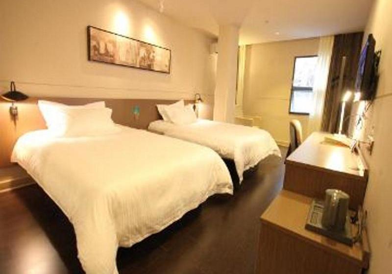 Hotel Jinjiang Inn Style Shiyan Checheng West Road Branch
