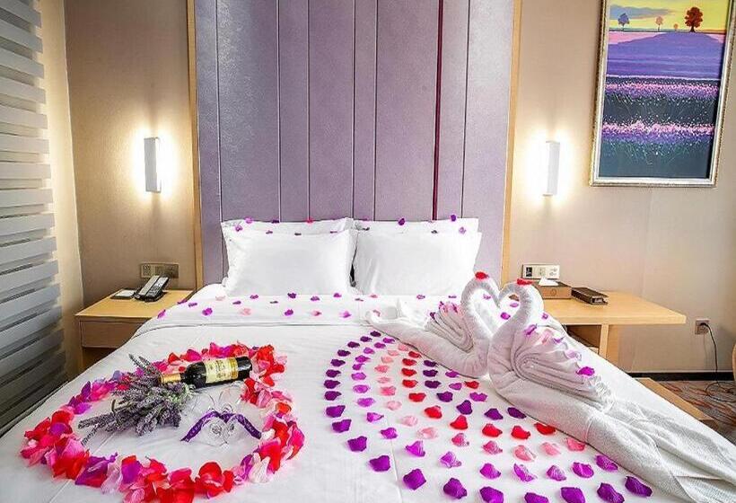 Lavande Hotel Leshan High Speed Railway Station Wanda Plaza
