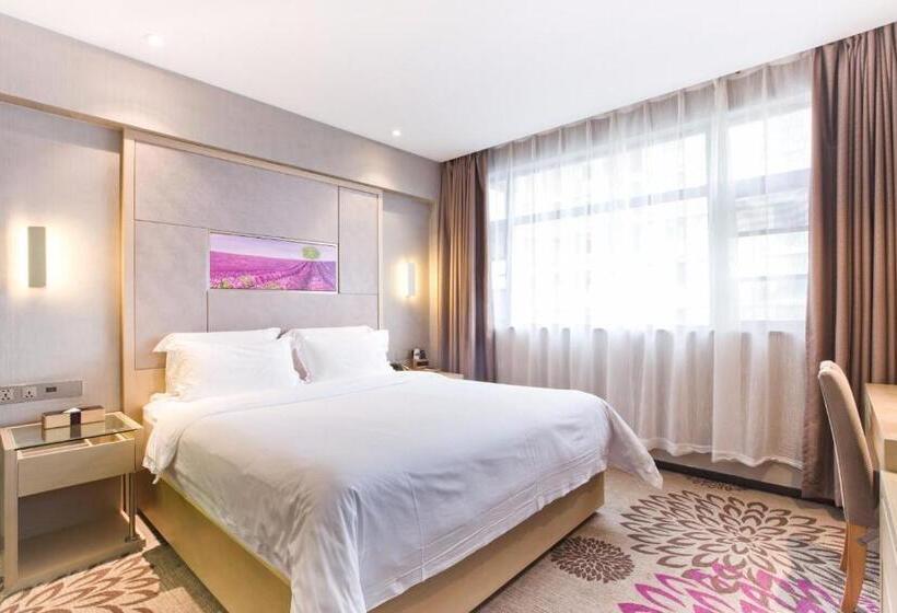 Lavande Hotel Nanchang West Railway Station Xinjian Branch