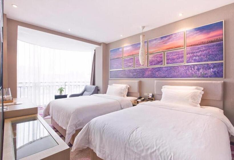 Lavande Hotel Nanchang West Railway Station Xinjian Branch