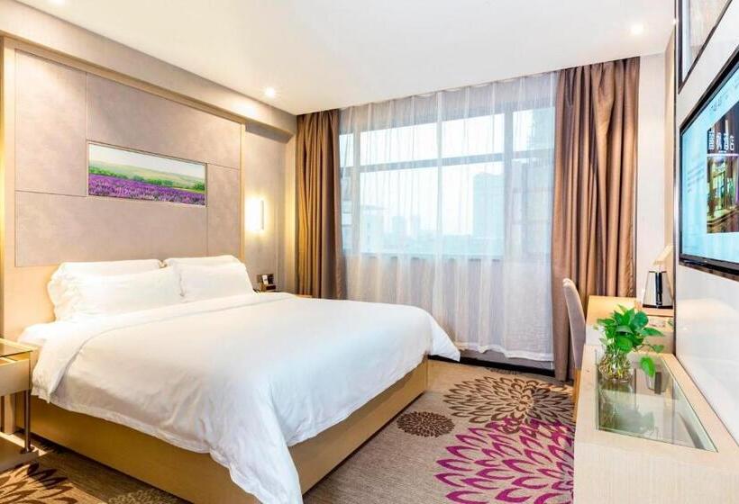 Lavande Hotel Nanchang West Railway Station Xinjian Branch