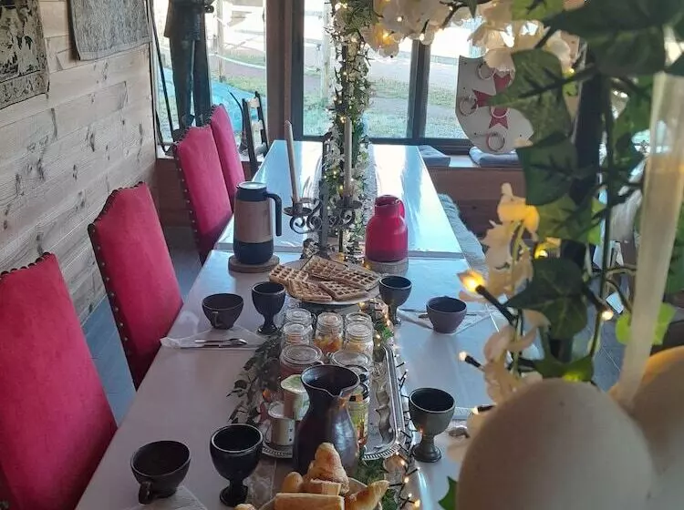 Ecuries Leseigneur   Camping Insolites