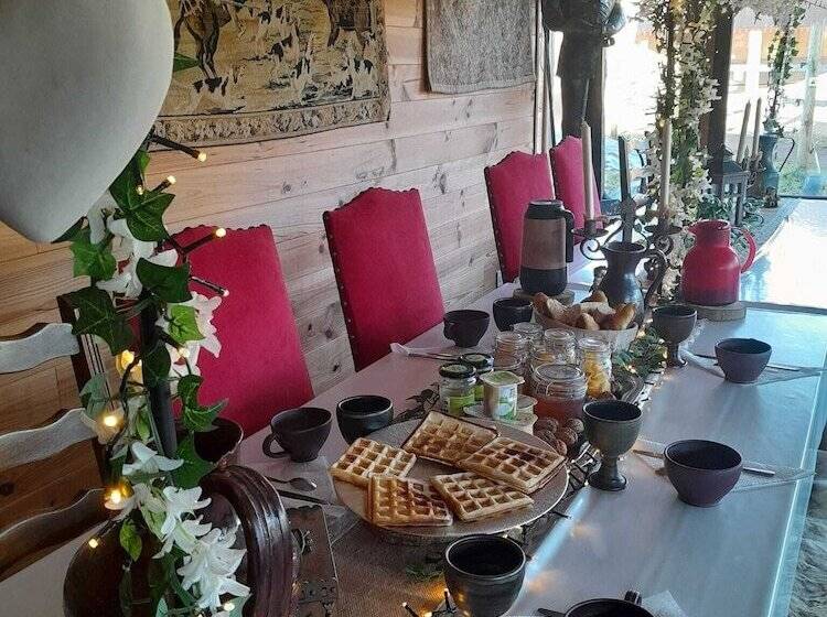 Ecuries Leseigneur   Camping Insolites