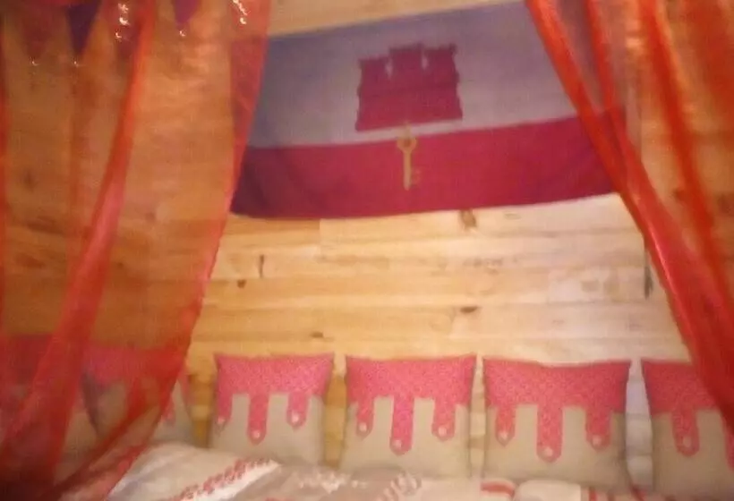 Ecuries Leseigneur   Camping Insolites