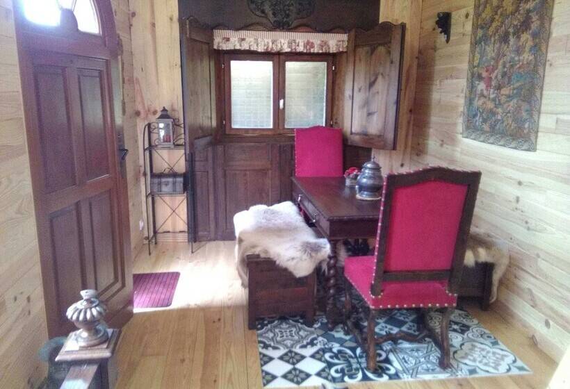 Ecuries Leseigneur   Camping Insolites