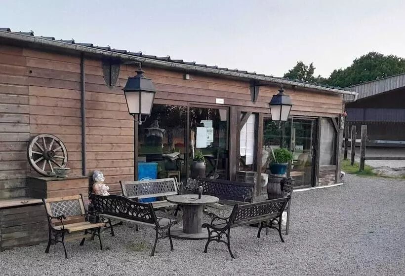 Ecuries Leseigneur   Camping Insolites