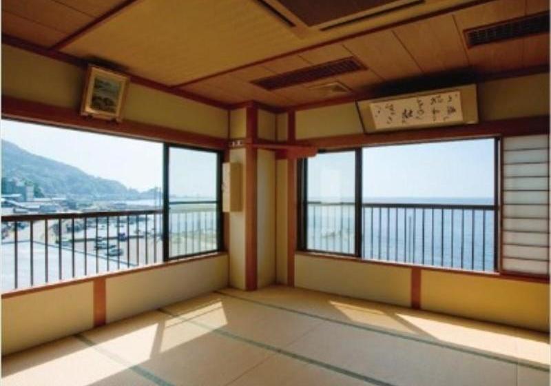 Отель Ryokan Hamayu Shosekian