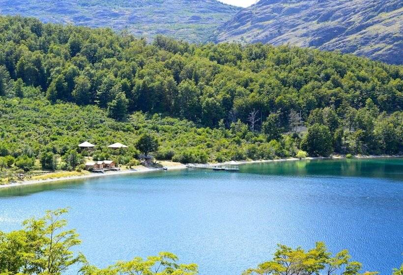 فندق Parador Austral Lodge