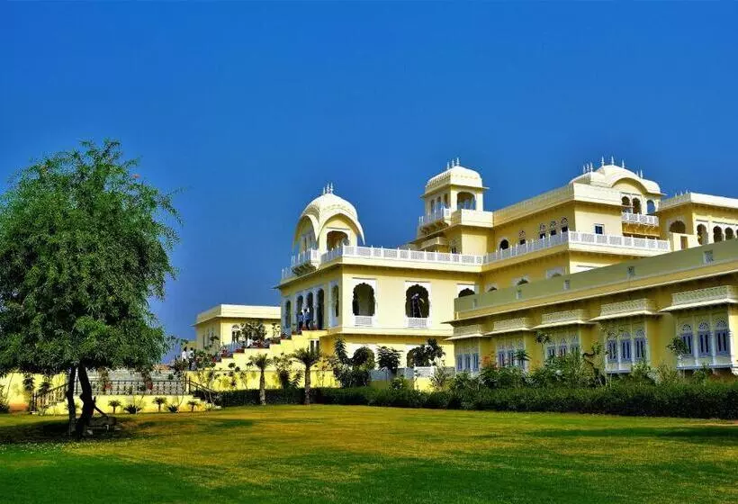 Hotelli Sanchal Fort