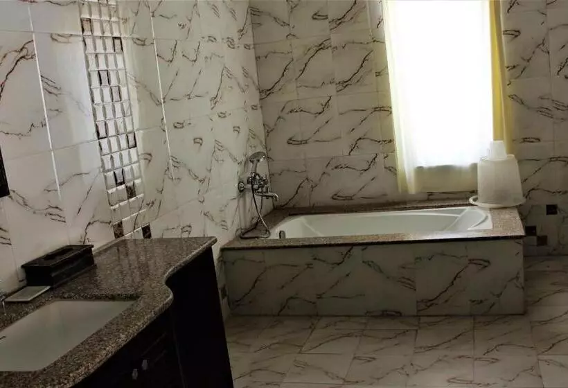 Hotelli Sanchal Fort