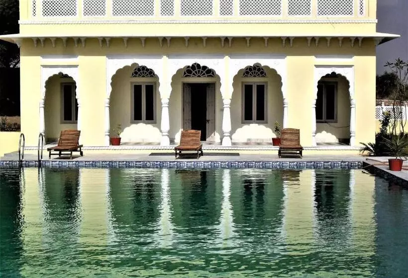 Hotelli Sanchal Fort