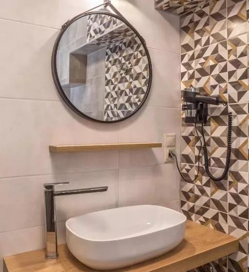 Aamiaismajoitus (B&B) Piccolo Panzió Vendéglő Vinoteca