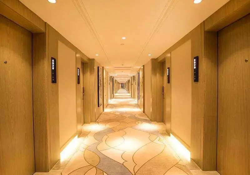 Kyriad Marvelous Hotel Foshan Xiqiao Mountain Scenic Area Qiaoling Square