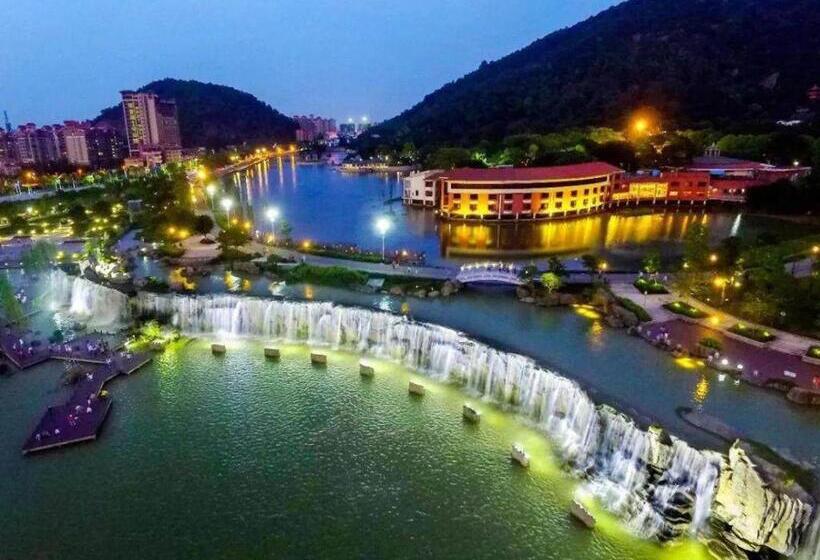 Kyriad Marvelous Hotel Foshan Xiqiao Mountain Scenic Area Qiaoling Square