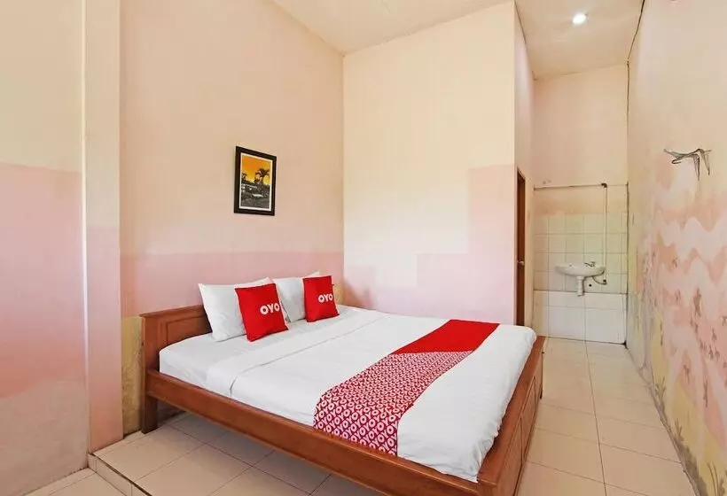 ホテル Oyo 3693 Kopi Klotok Homestay Syariah