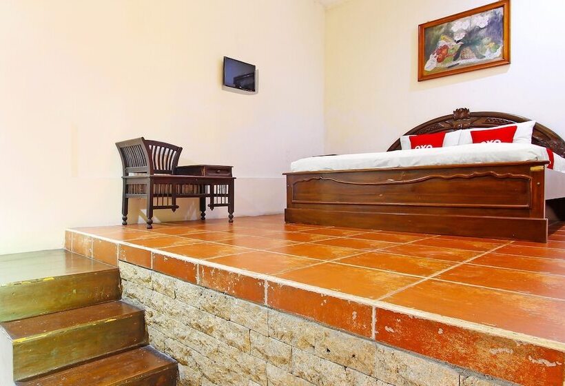 فندق Oyo 3693 Kopi Klotok Homestay Syariah