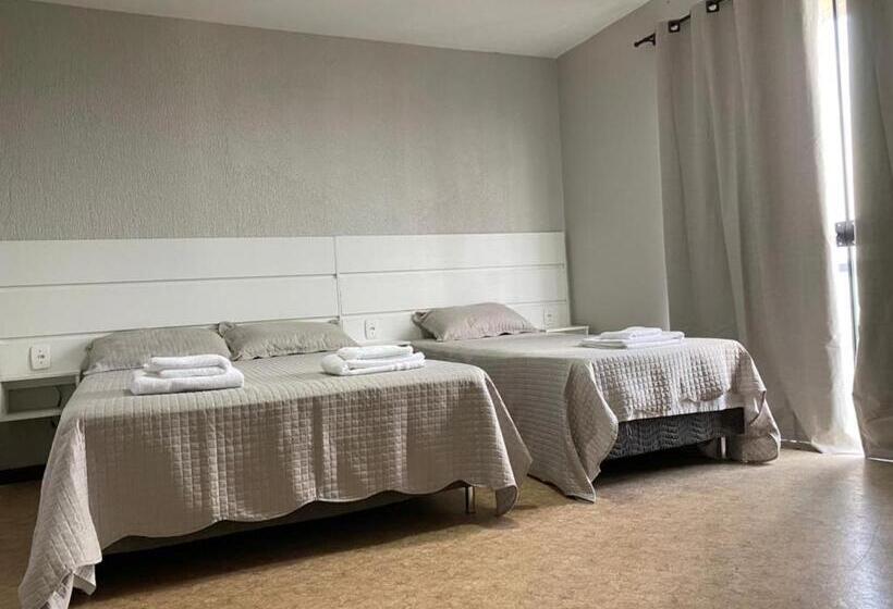 هتل Avenida Center