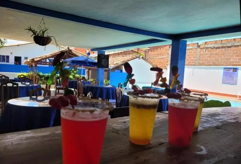 Hotelli Brisas De Santa Fe