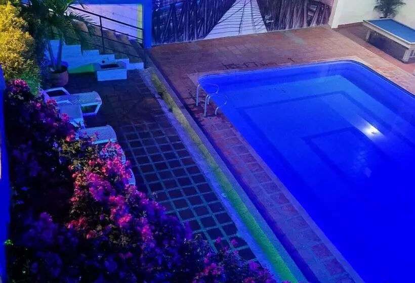 Hotelli Brisas De Santa Fe