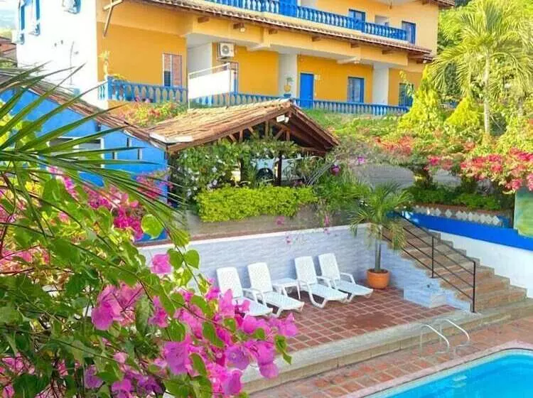 Hotelli Brisas De Santa Fe