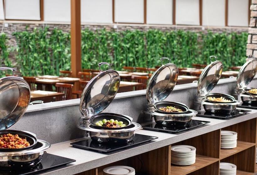 בית מלון כפרי Holiday Inn Dalian Hot Spring, An Ihg