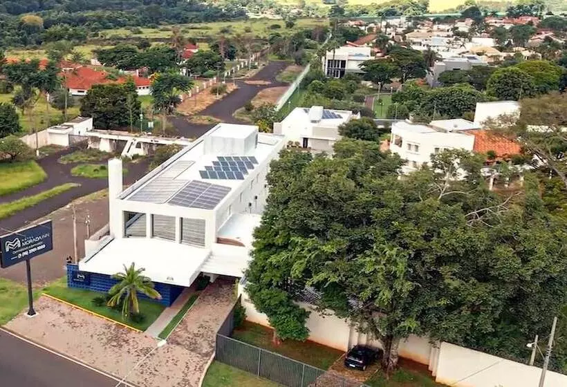 ホテル Morada Inn