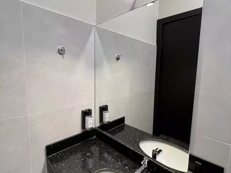 ホテル Morada Inn