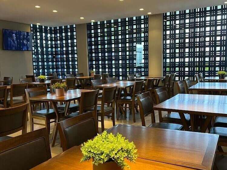 בית מלון כפרי Morada Inn