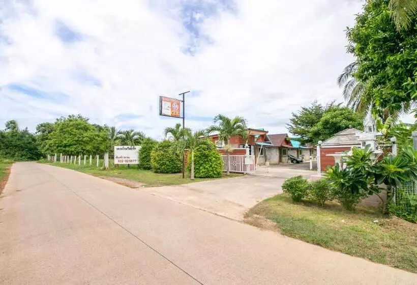 ホテル The Rome Resort