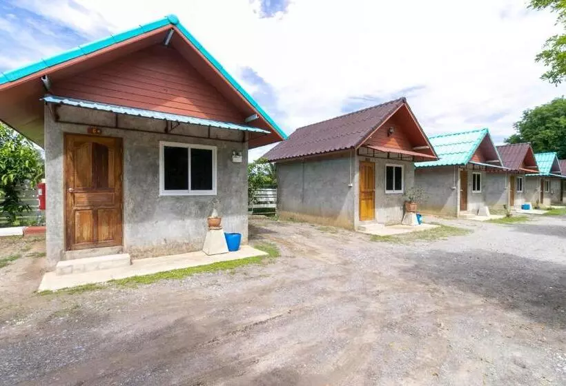 ホテル The Rome Resort