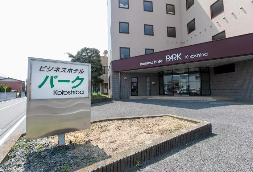 Hotelli Oyo  Park Kotoshiba Ube