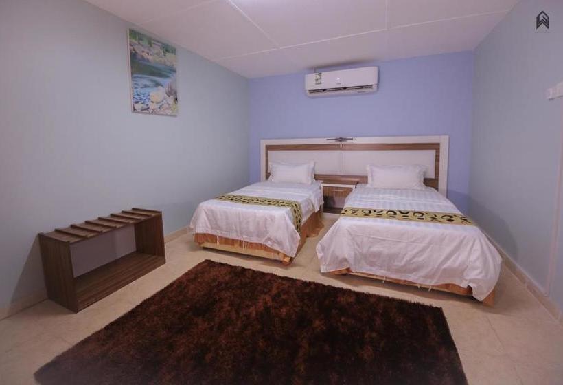 בית מלון כפרי Yar Furnished Apartments