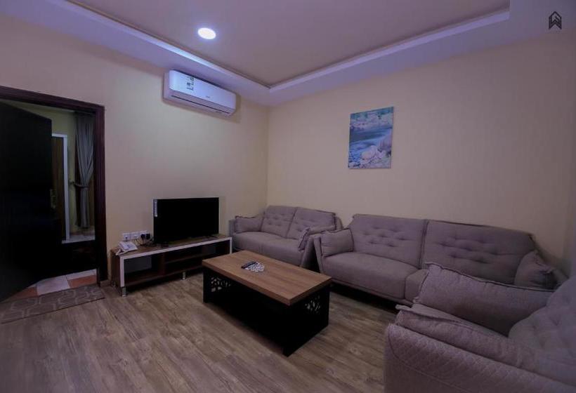 בית מלון כפרי Yar Furnished Apartments