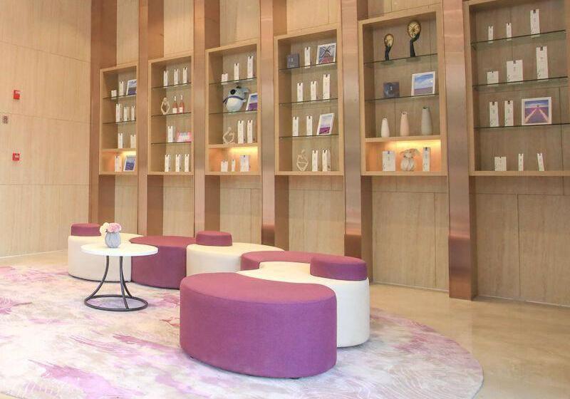 Lavande Hotels·foshan Bijiang Light Rail Country Garden Headquarters