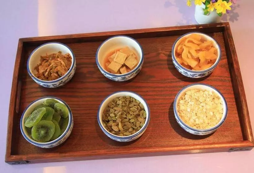 Lavande Hotels·foshan Bijiang Light Rail Country Garden Headquarters