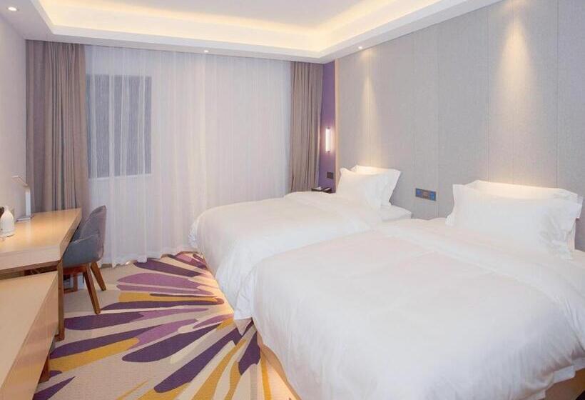Lavande Hotels·nanjing South Of Olympic Stadium Daishan New Town