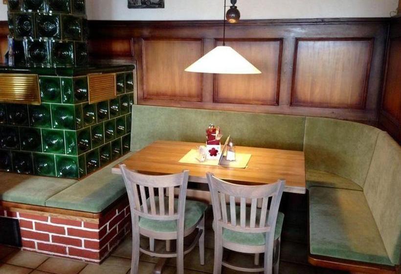 ペンション Höhengasthof Wanderheim Nägelehaus