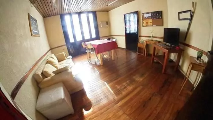 پانسیون Tango Hostel Club