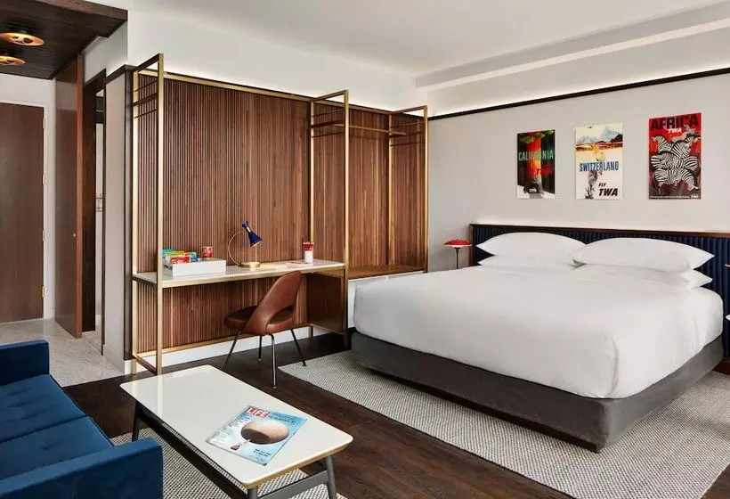 Twa Hotel At Jfk Airport