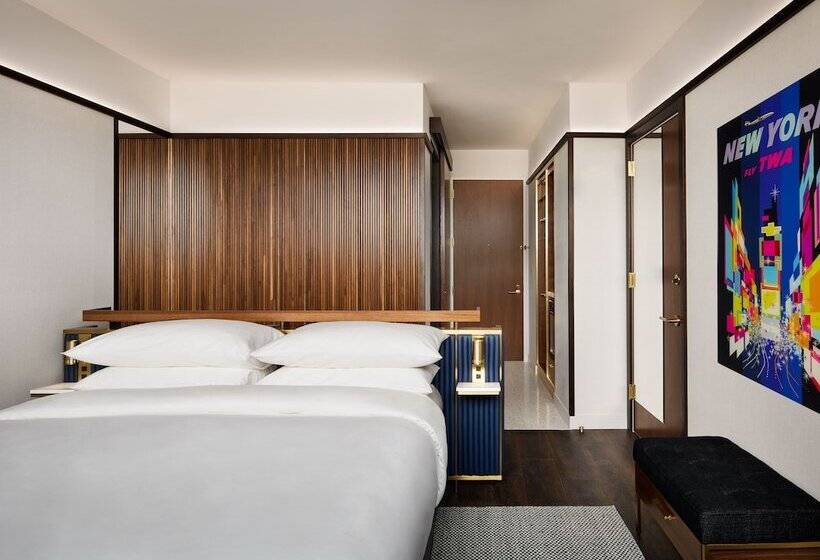 Twa Hotel At Jfk Airport