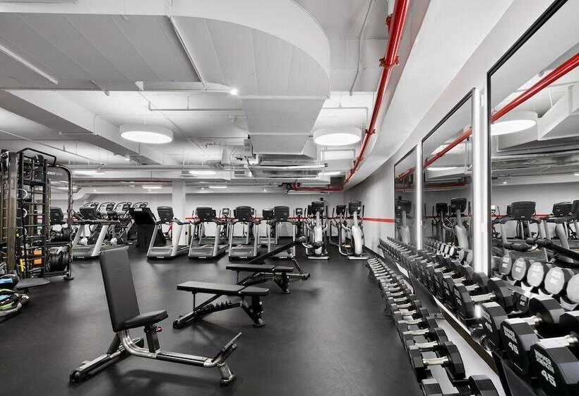 Twa Hotel At Jfk Airport