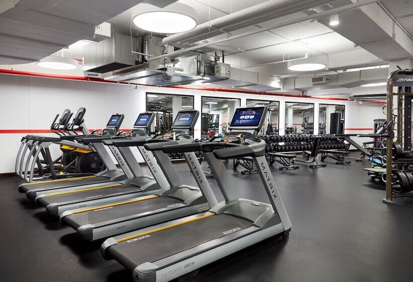 Twa Hotel At Jfk Airport