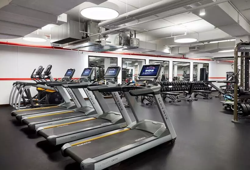 Twa Hotel At Jfk Airport