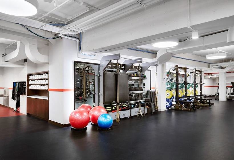 Twa Hotel At Jfk Airport