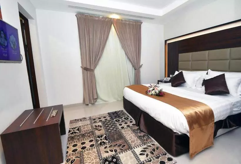 هتل Your Home Apartment