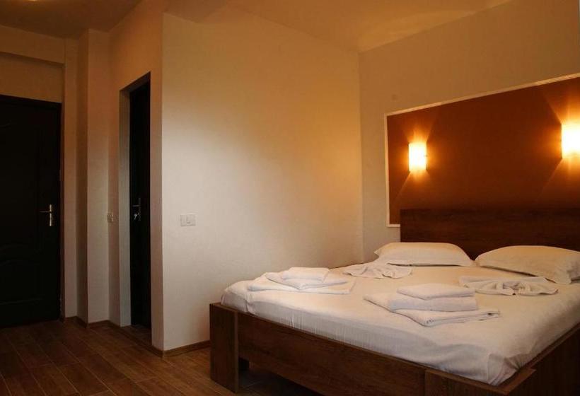 پانسیون Vila 27